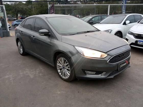 FORD FOCUS 2.0 SE PLUS FASTBACK 16V FLEX 4P POWERSHIFT